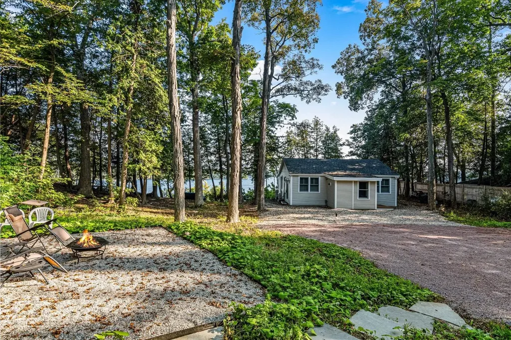 210 Fields Farm Road Charlotte VT 05445