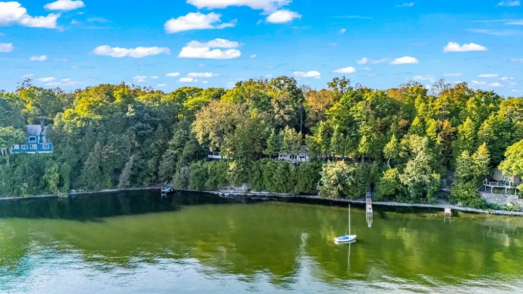 210 Fields Farm Road Charlotte VT 05445