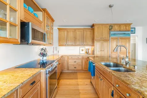 210 Fields Farm Road Charlotte VT 05445