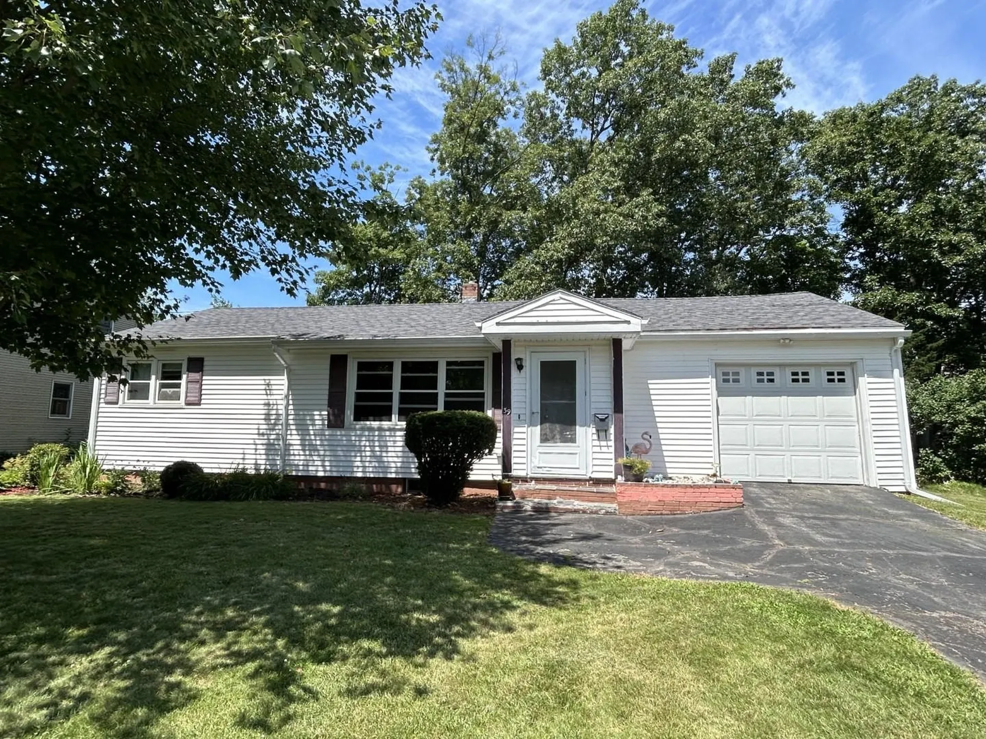 39 Hiawatha Avenue Essex Junction VT 05452