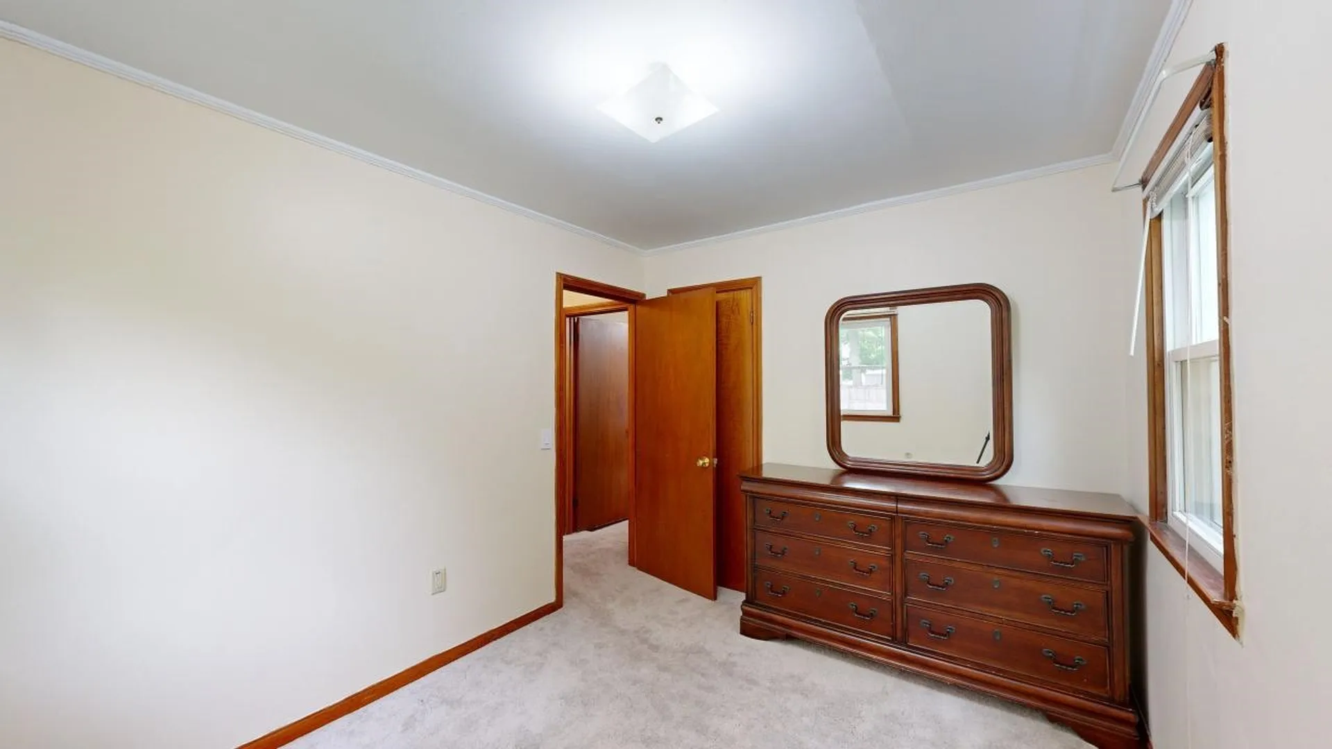39 Hiawatha Avenue Essex Junction VT 05452