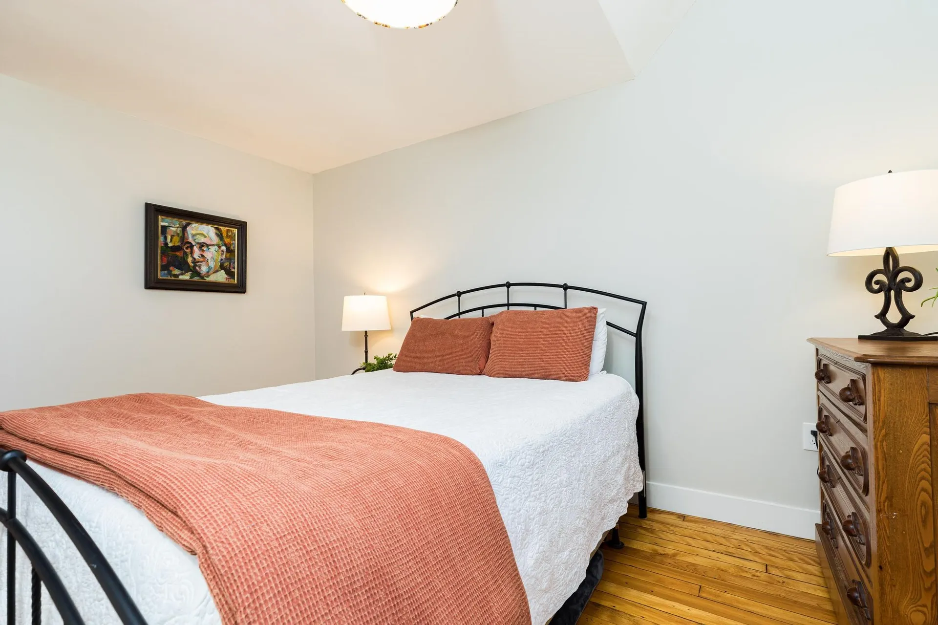 609 State Street Portsmouth NH 03801