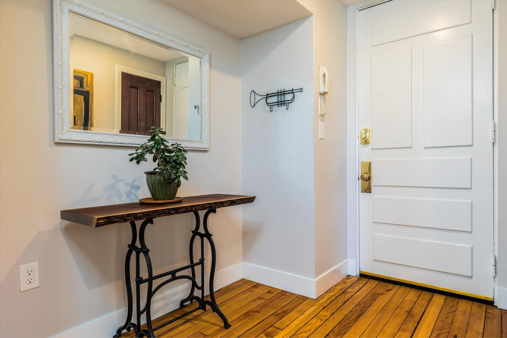 609 State Street Portsmouth NH 03801