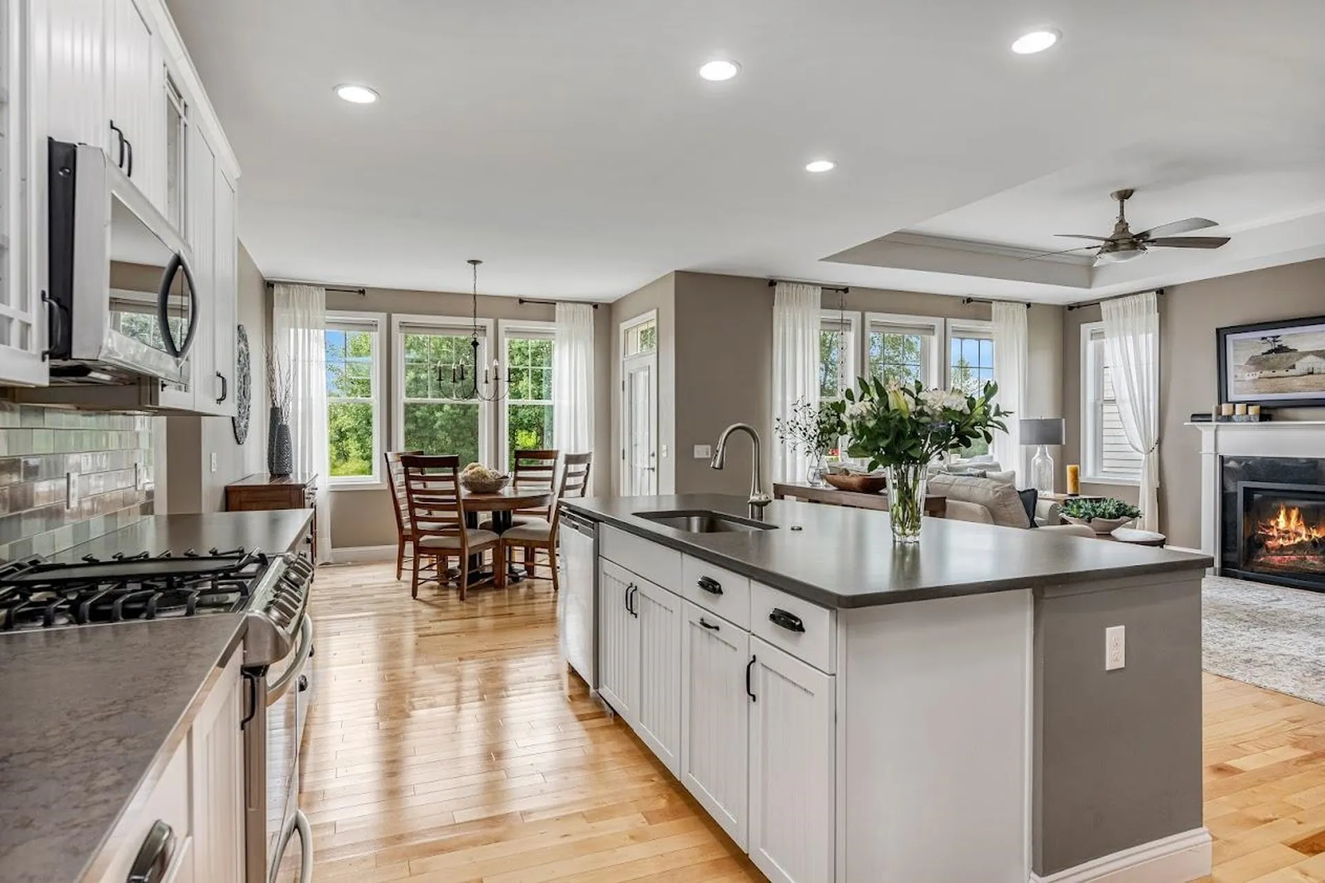 25 Half Moon Lane Williston VT 05495