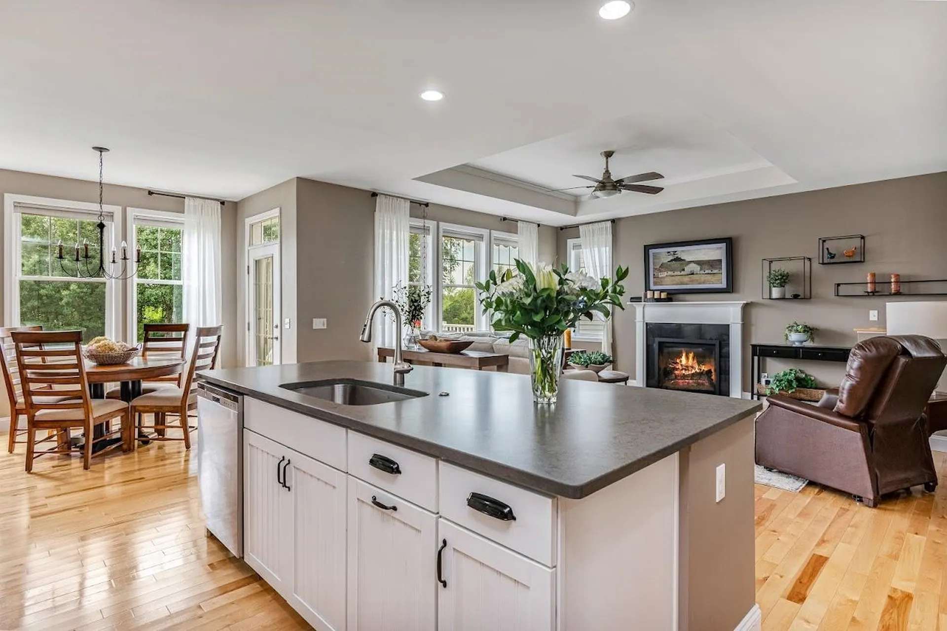 25 Half Moon Lane Williston VT 05495