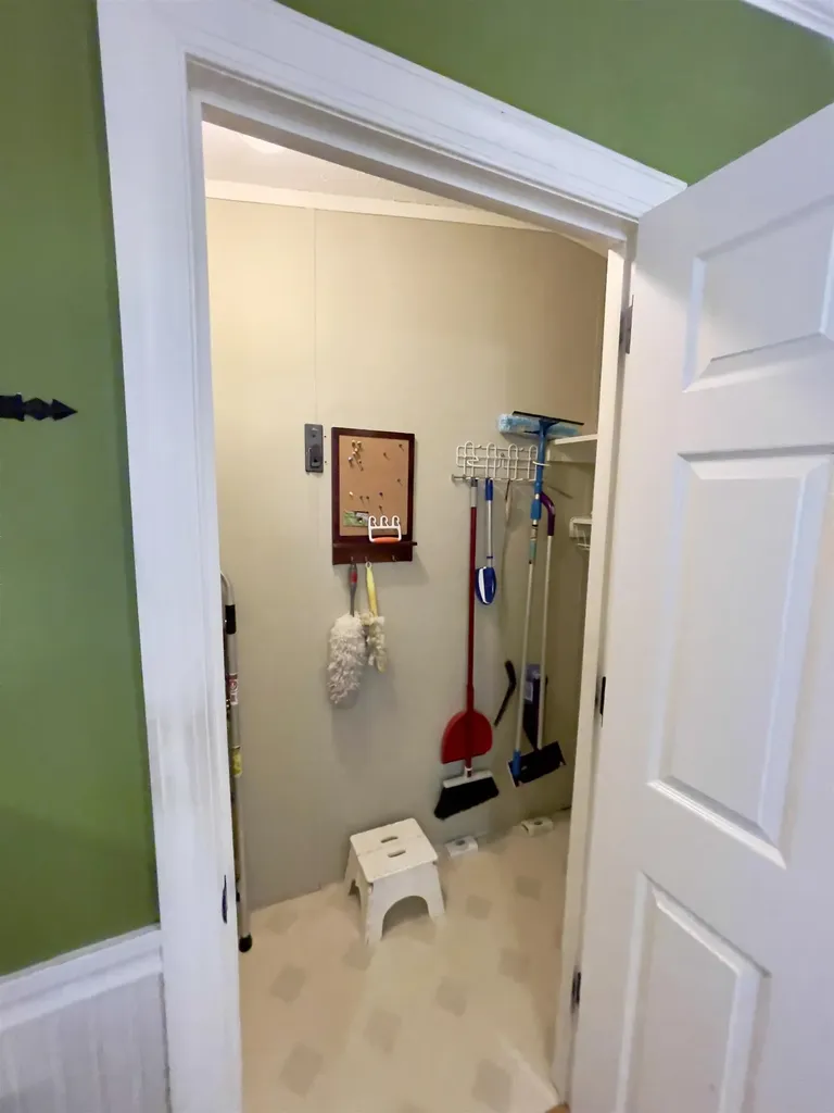 223 Waverly Circle Colchester VT 05446