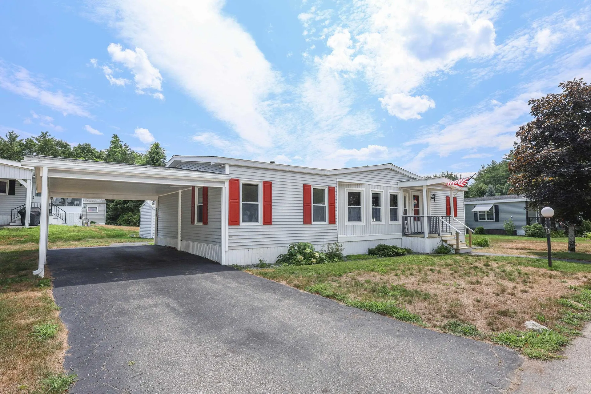 176 Donald Drive Goffstown NH 03045