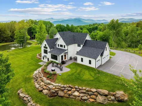 489 Covered Bridge Road Stowe VT 05672