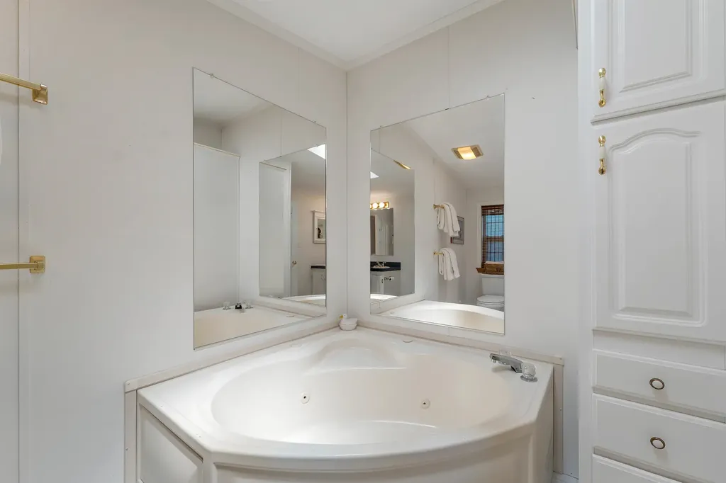 25 Magnolia Lane Belmont NH 03220