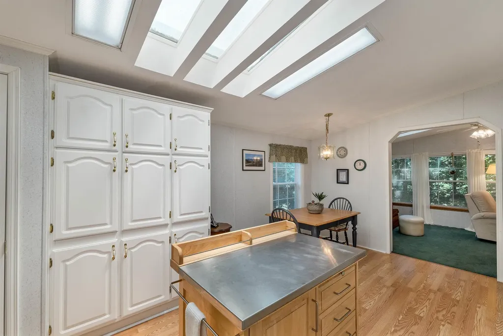 25 Magnolia Lane Belmont NH 03220