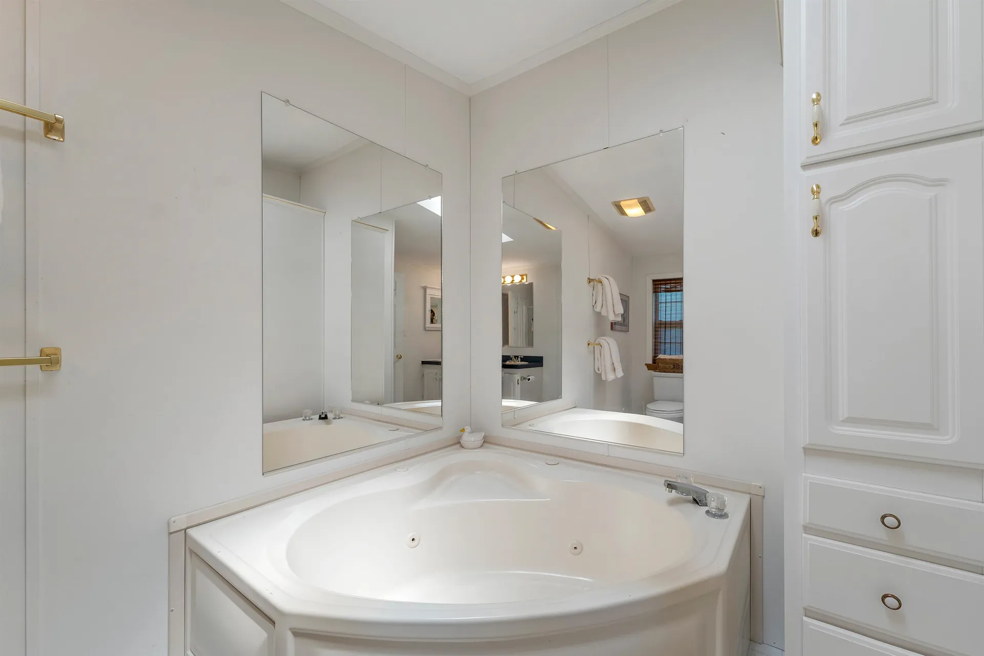 25 Magnolia Lane Belmont NH 03220