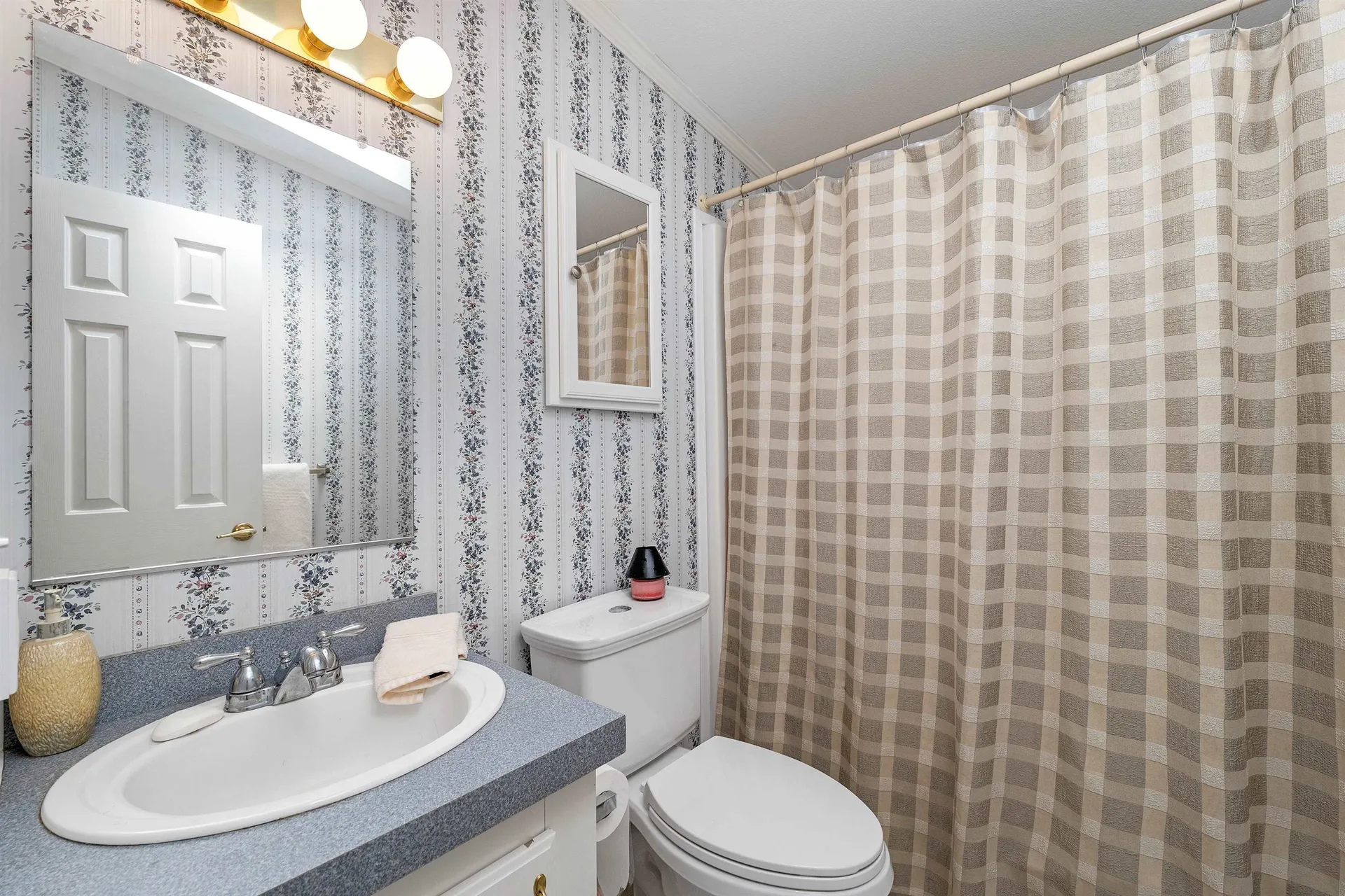 25 Magnolia Lane Belmont NH 03220