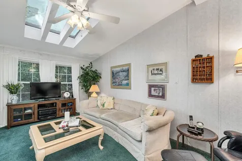 25 Magnolia Lane Belmont NH 03220