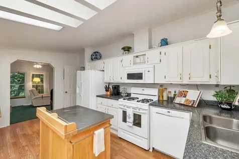 25 Magnolia Lane Belmont NH 03220