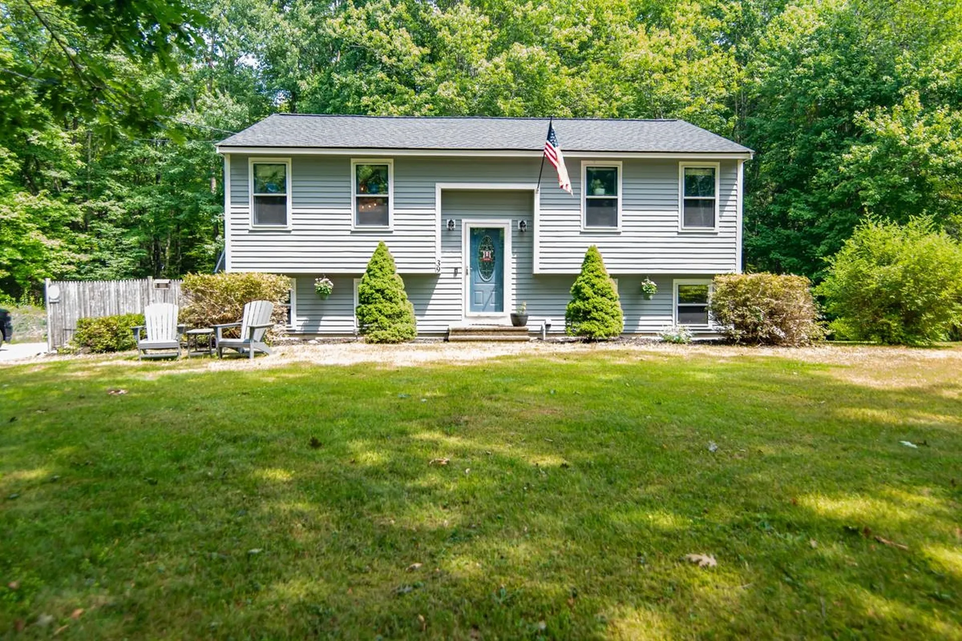 39 High Street Stratham NH 03885