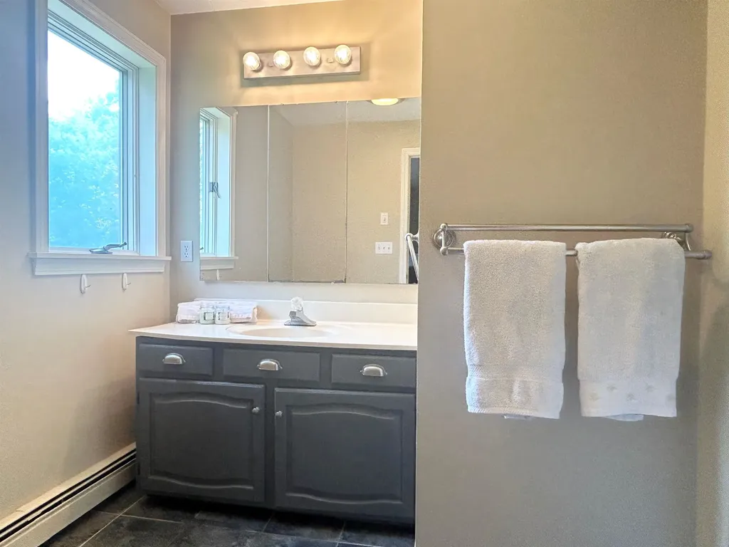 13 Nottingham Circle Lebanon NH 03766