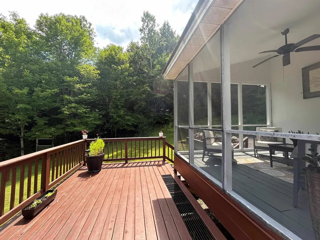 13 Nottingham Circle Lebanon NH 03766