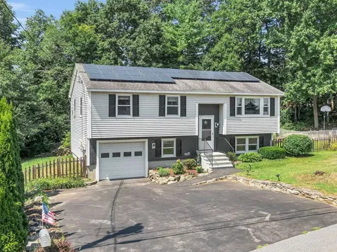 7 S London Drive Nashua NH 03062