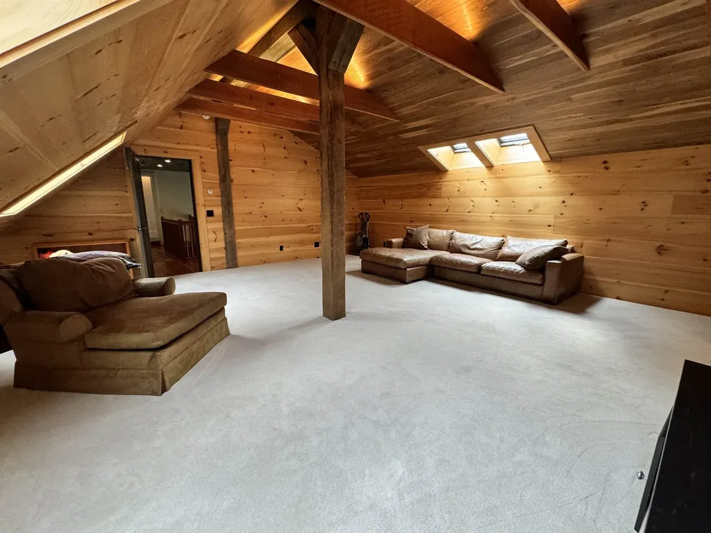 761 Cider Hill Warren VT 05674