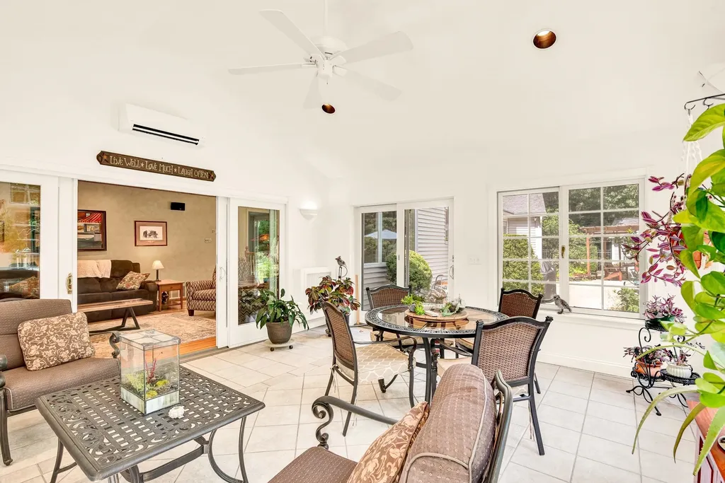 24 Hemlock Street Rochester NH 03867