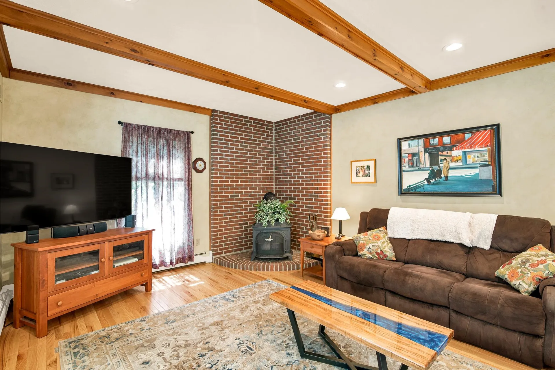 24 Hemlock Street Rochester NH 03867