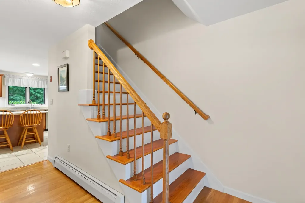 51 Pinecrest Drive Bedford NH 03110