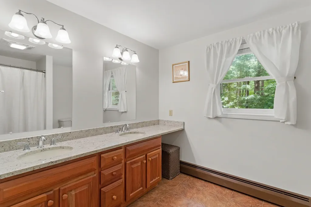 51 Pinecrest Drive Bedford NH 03110