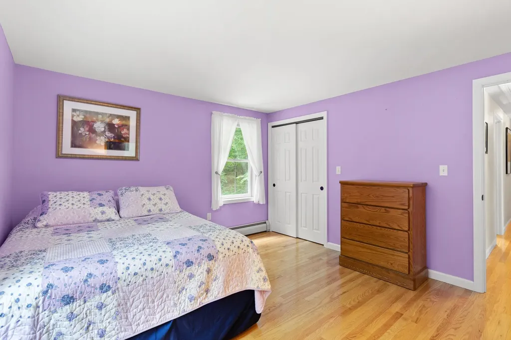 51 Pinecrest Drive Bedford NH 03110
