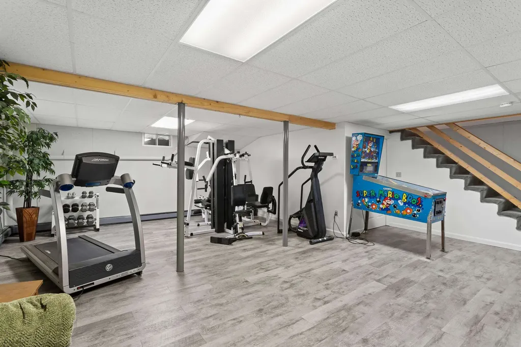 51 Pinecrest Drive Bedford NH 03110