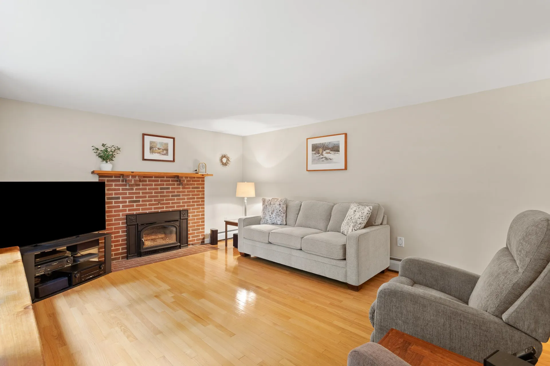 51 Pinecrest Drive Bedford NH 03110