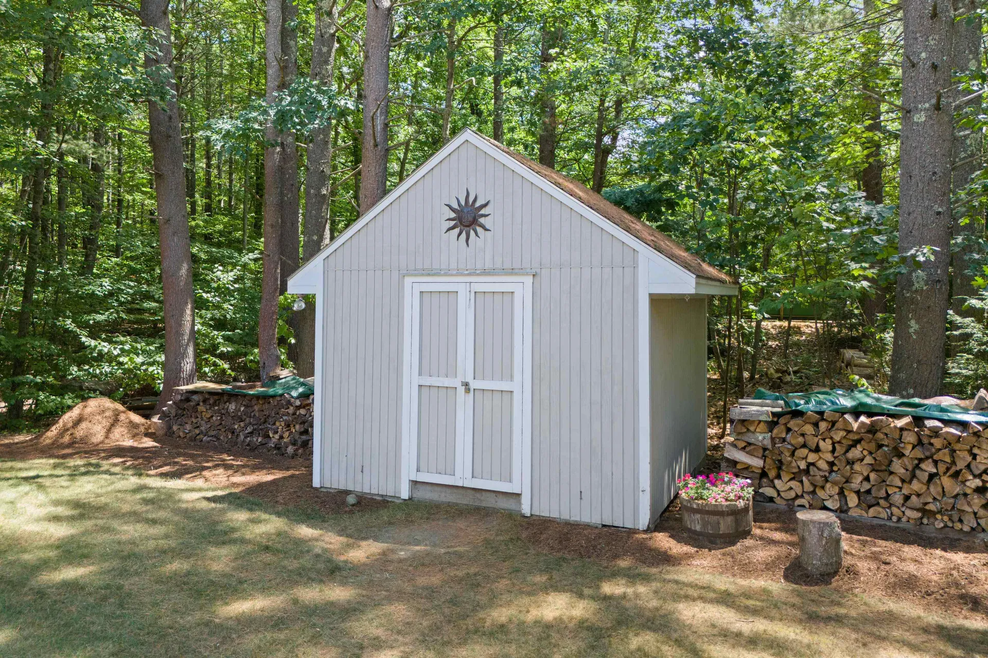 51 Pinecrest Drive Bedford NH 03110