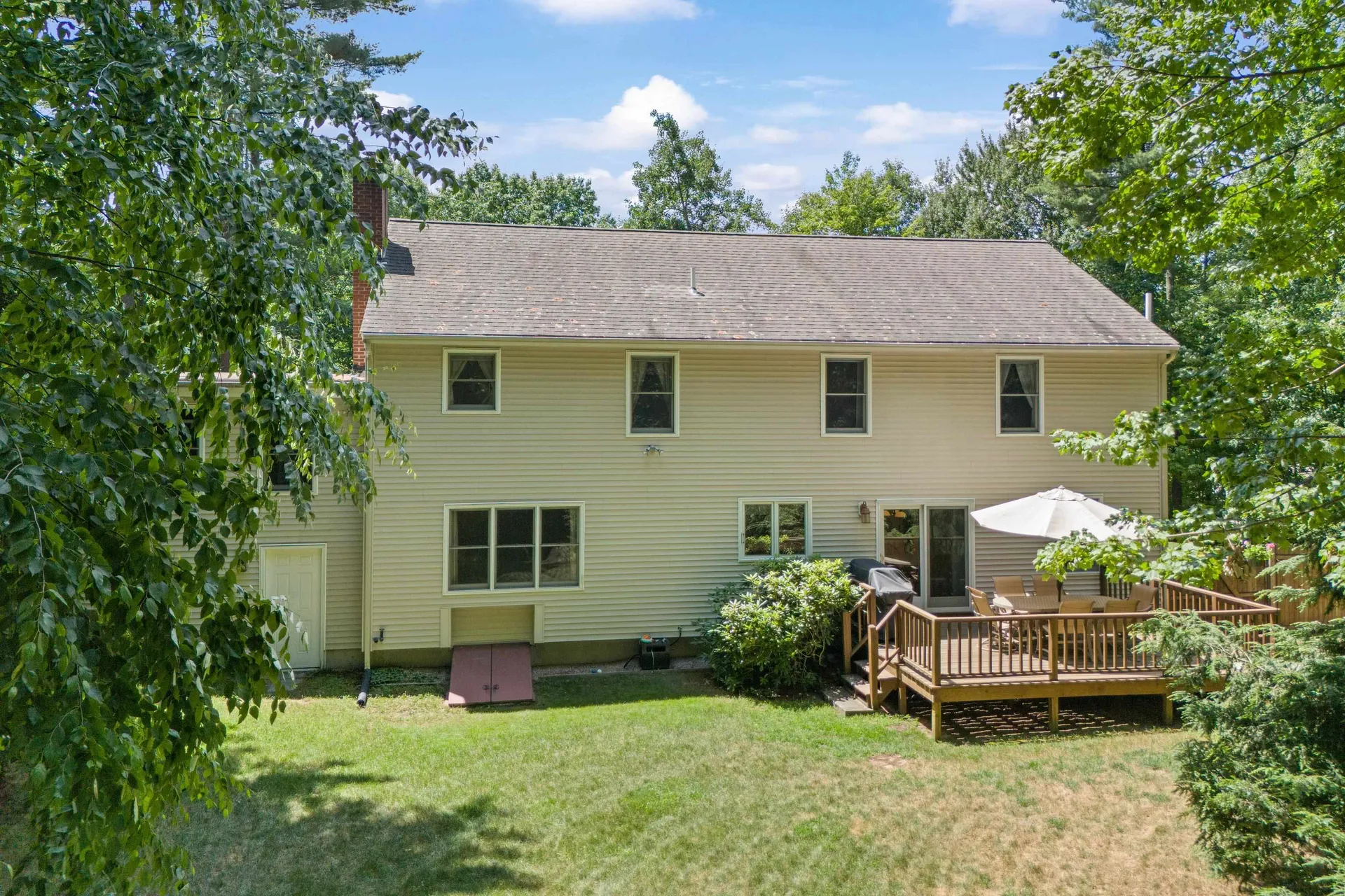 51 Pinecrest Drive Bedford NH 03110
