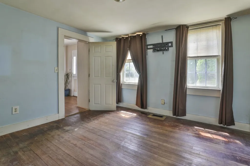 10 Granite Street Nashua NH 03064