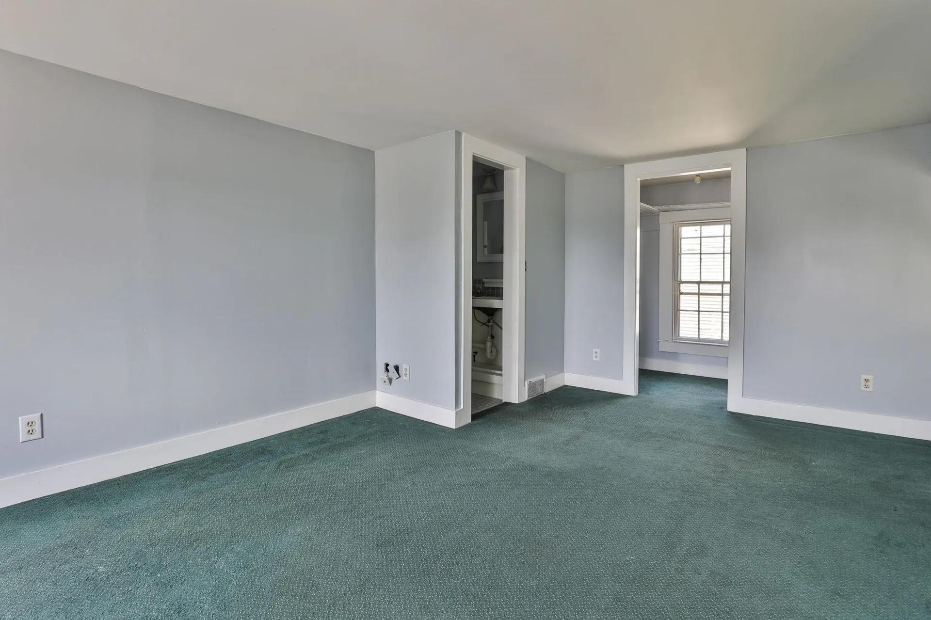 10 Granite Street Nashua NH 03064