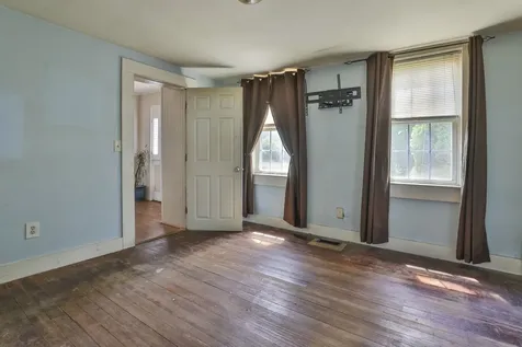 10 Granite Street Nashua NH 03064