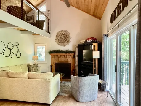 86 Trailside Extension Ludlow VT 05149