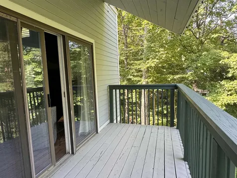 86 Trailside Extension Ludlow VT 05149