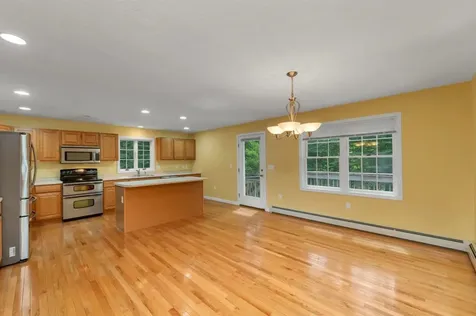 121 Sarah Circle Laconia NH 03246