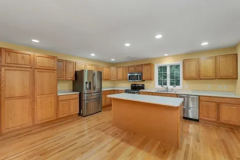 121 Sarah Circle Laconia NH 03246