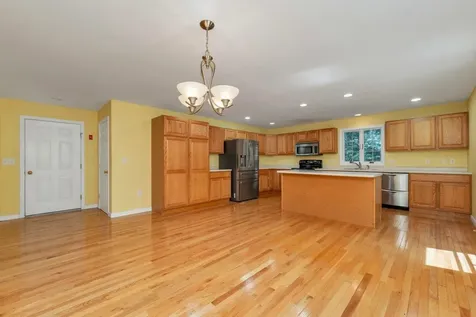 121 Sarah Circle Laconia NH 03246