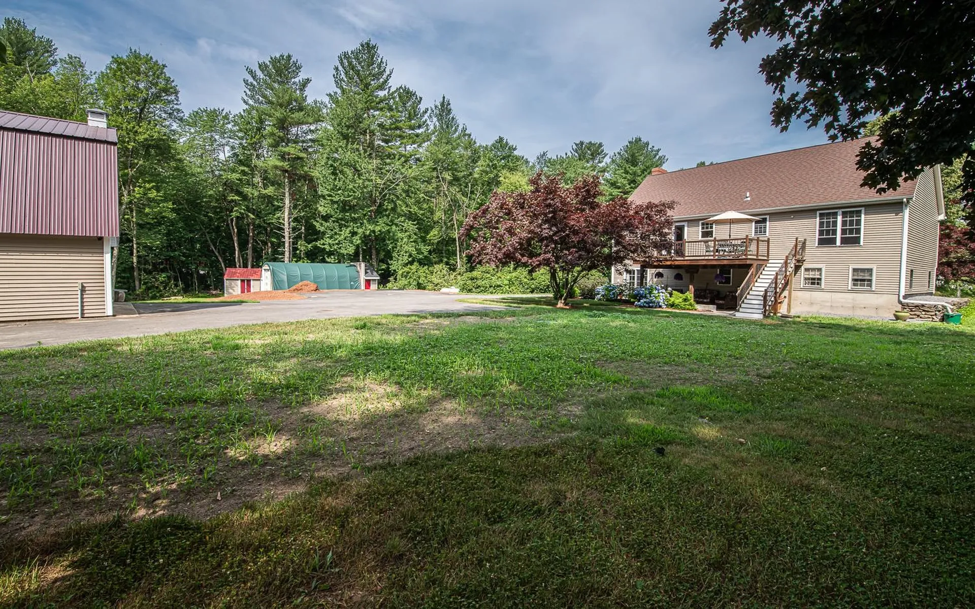13 Boyd Road Hudson NH 03051