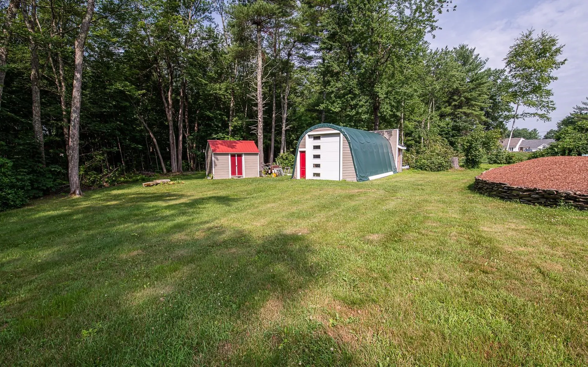 13 Boyd Road Hudson NH 03051
