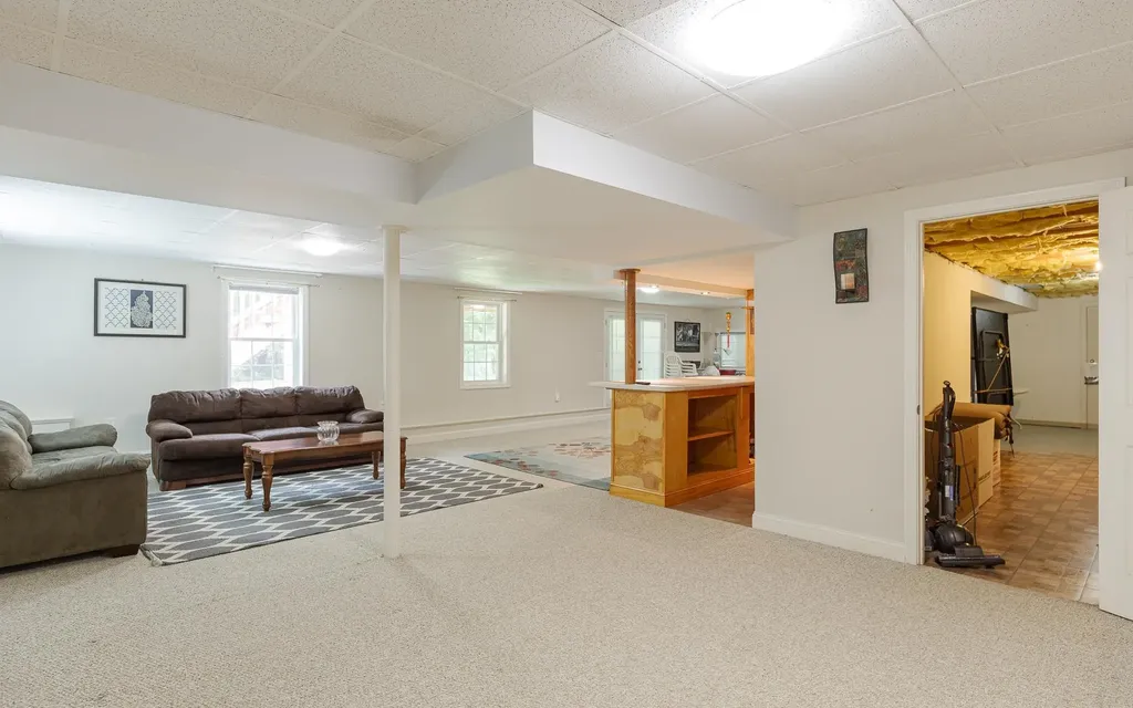 128 C L Lane Swanzey NH 03446