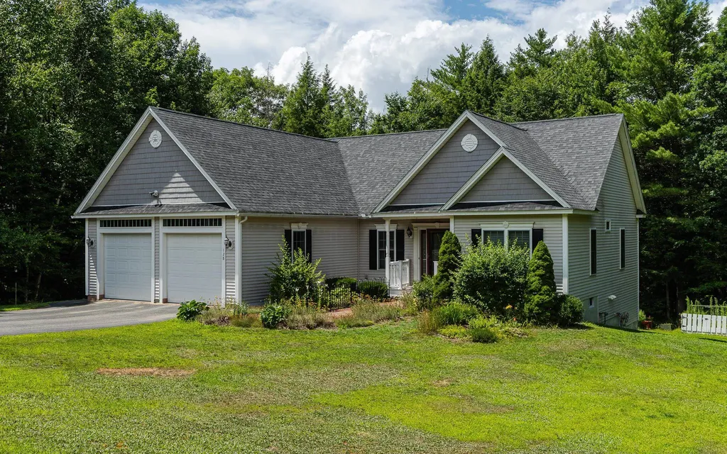 128 C L Lane Swanzey NH 03446