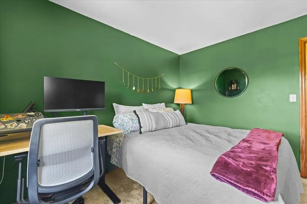 16 Rowland Road Fairfax VT 05454