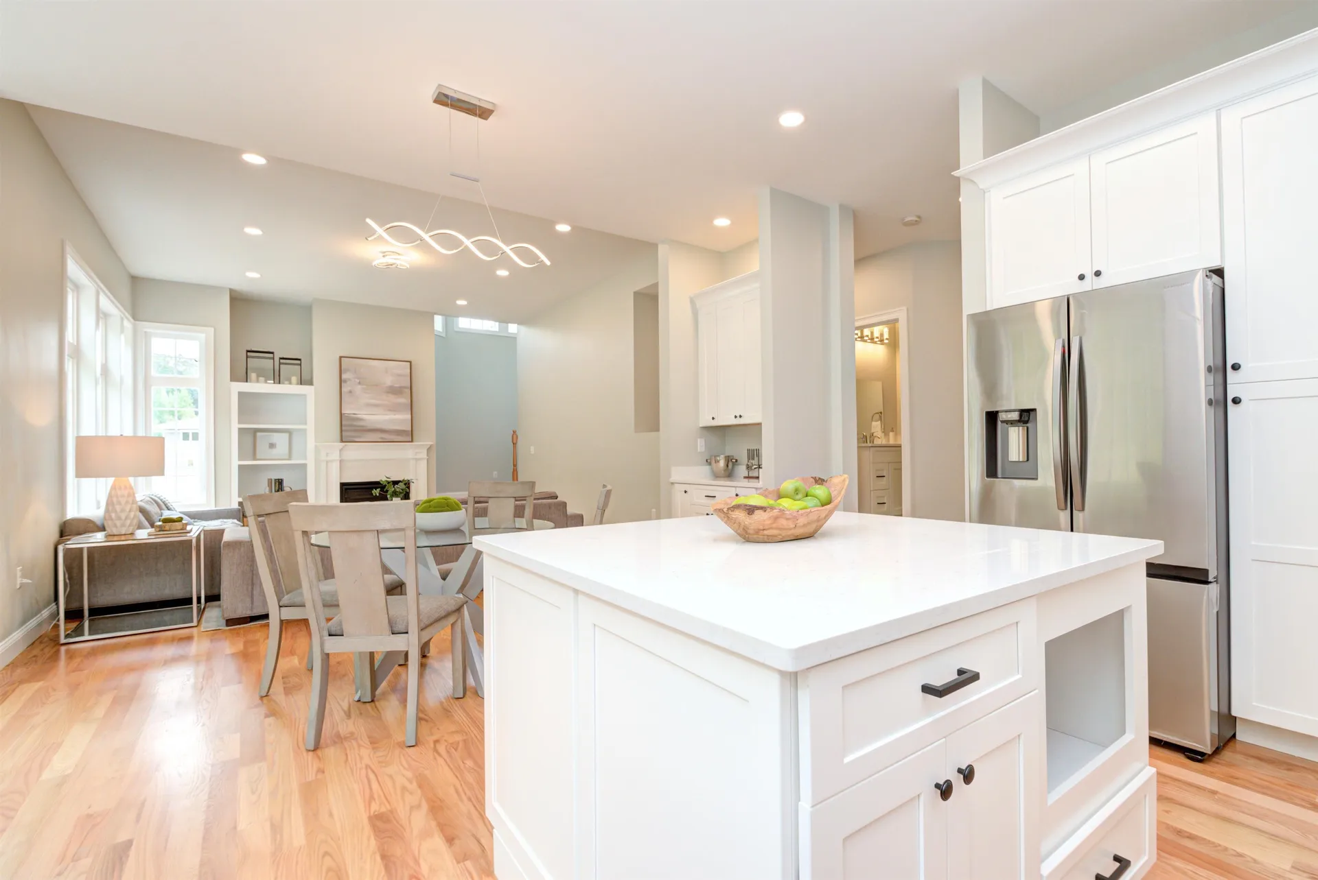 16 Nirvana Drive Salem NH 03079