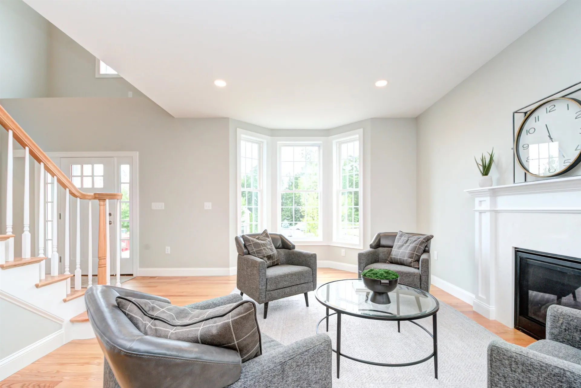 16 Nirvana Drive Salem NH 03079