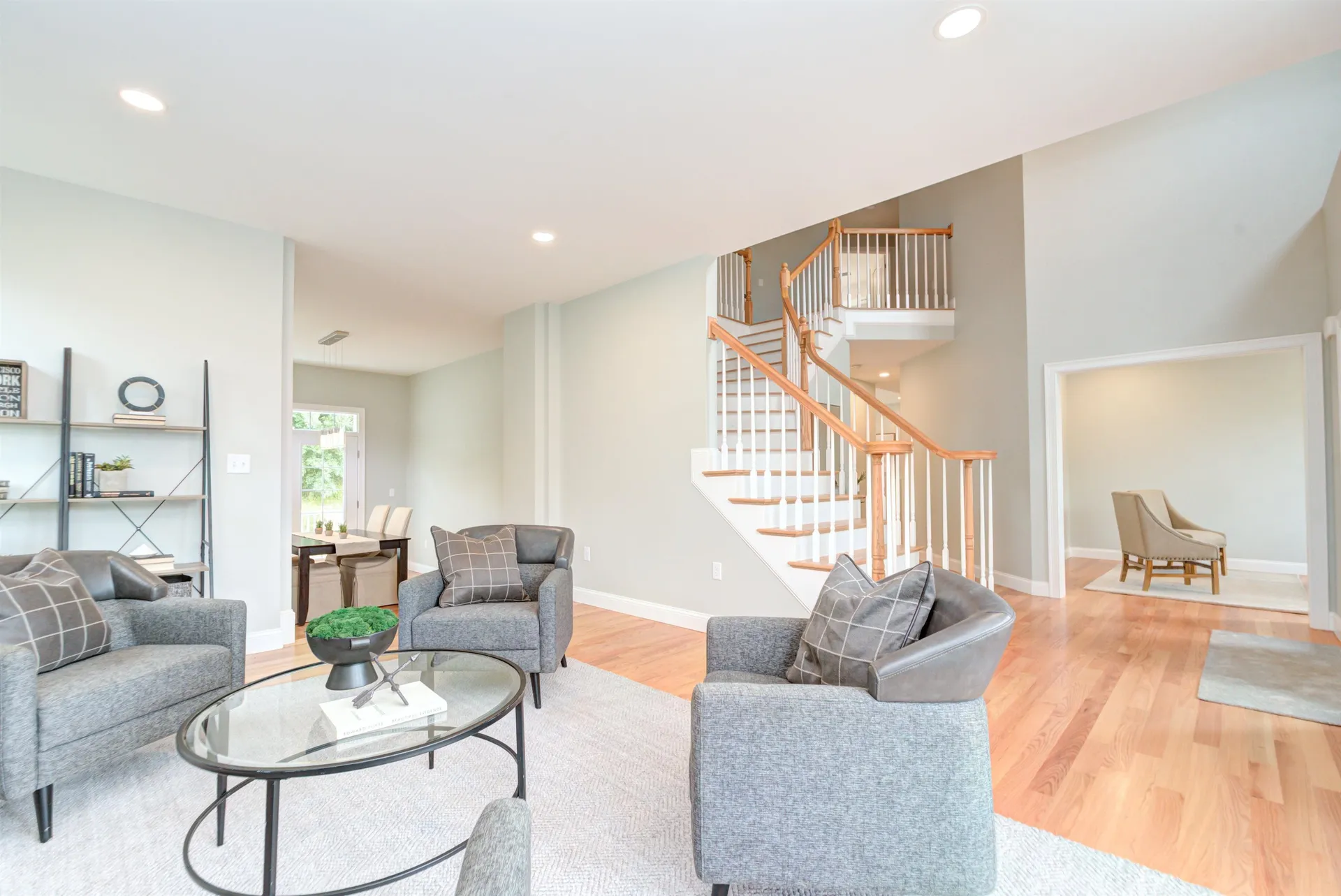 16 Nirvana Drive Salem NH 03079