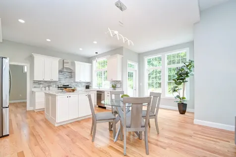 16 Nirvana Drive Salem NH 03079