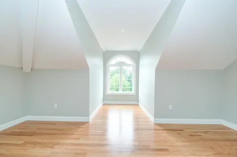 16 Nirvana Drive Salem NH 03079